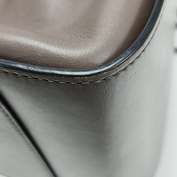 Hammock Calfskin Gray