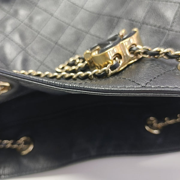 DRAWSTRING Quilted Calfskin Black