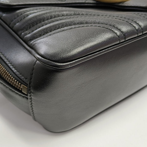 Authenticated pre-owned GG Marmont Quilted Calfskin Black - Shoulder Bag at Looply