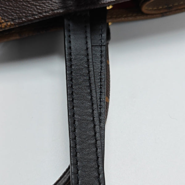 Authenticated pre-owned ONTHEGO MM Monogram Coated Canvas Brown - Tote Bag at Looply