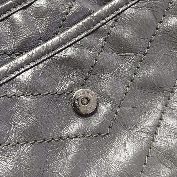 NIKI Small Chevron Calfskin Gray