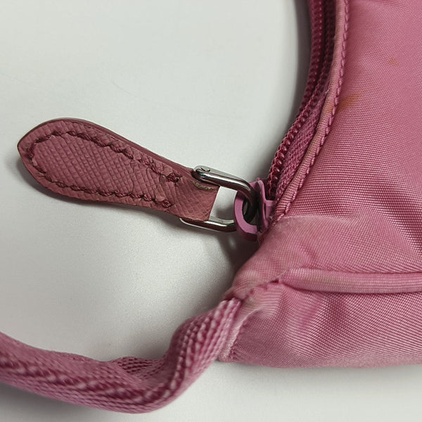 Re-Edition2000 Mini Nylon Red