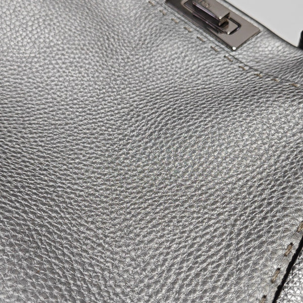 Peekaboo Medium Calfskin Silver