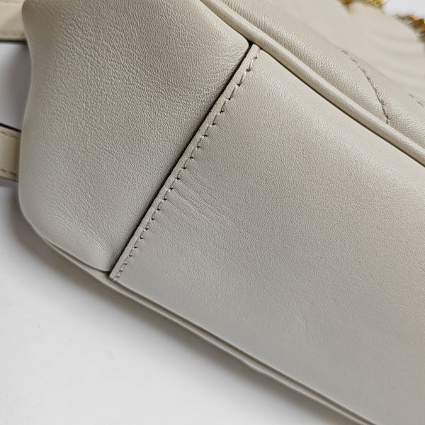 GG Marmont Medium Quilted Calfskin White