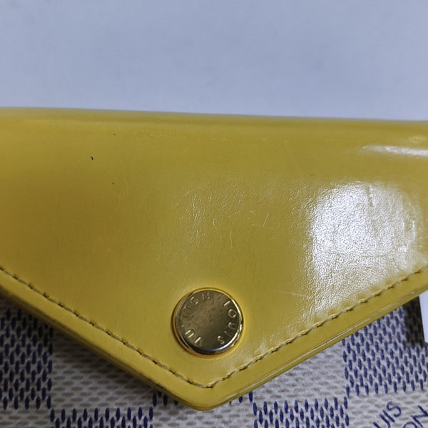 ZOE Damier Azur Coated Canvas White Wallet