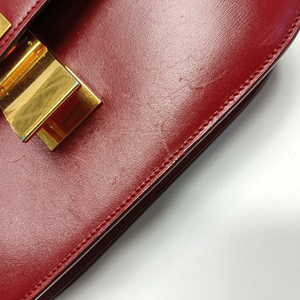 CLASSIC BOX Medium Calfskin Red