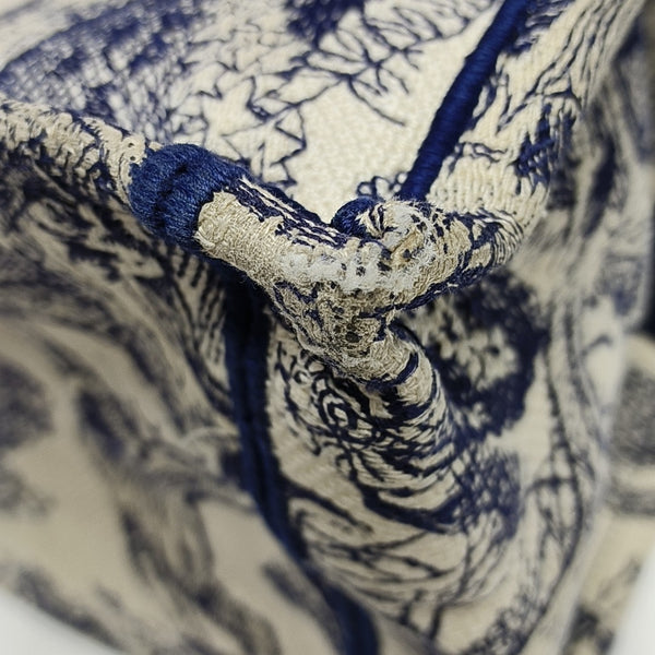 Book Tote Medium Canvas Blue