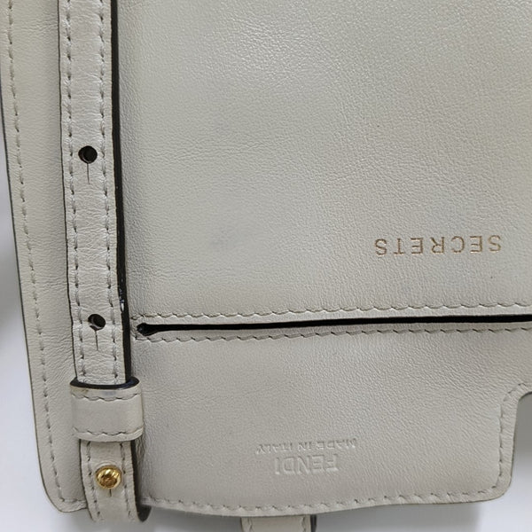 2 Pockets Calfskin White