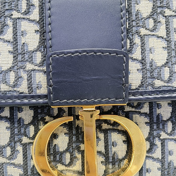 30 Montaigne Oblique Canvas Blue