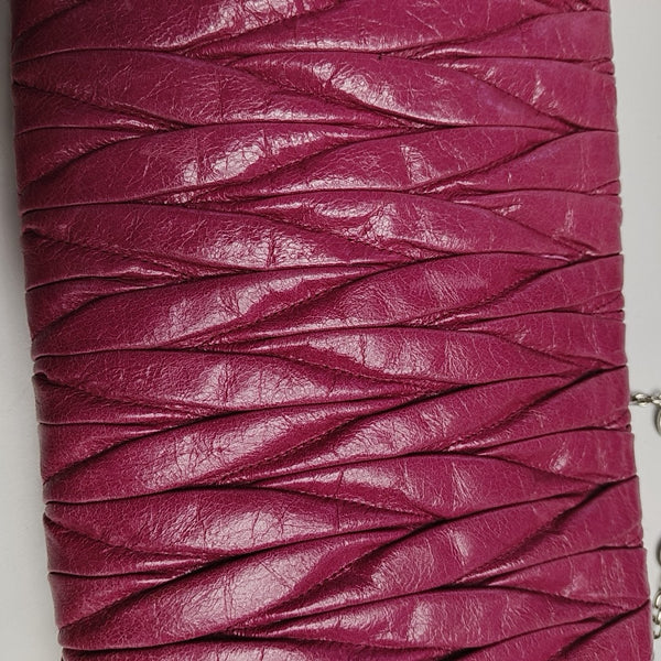 Button Wallet Quilted Lambskin Red