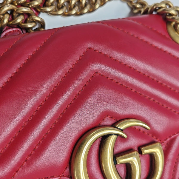 GG Marmont Small Quilted Calfskin Red