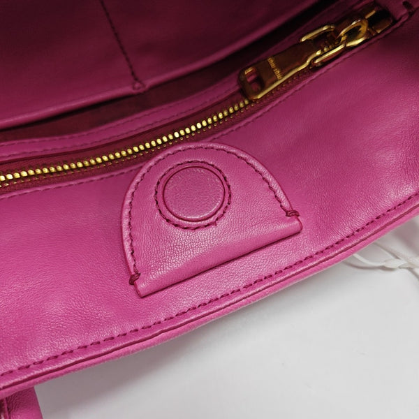 Avenue Quilted Lambskin Pink