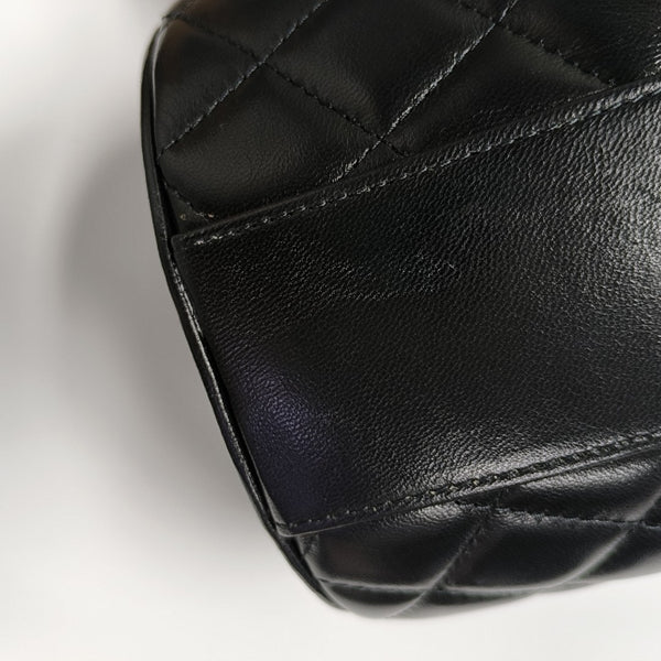 Authenticated pre-owned TRENDY CC Quilted Lambskin Black - Top Handle Bag at Looply