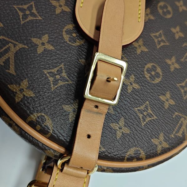 BOITE CHAPEAU PM Monogram Coated Canvas Brown