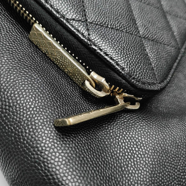 BUSINESS AFFINITY Quilted Grained Calfskin Black