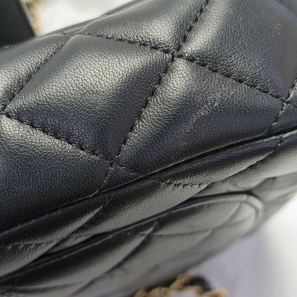 CLASSIC FLAP Mini Quilted Lambskin Black