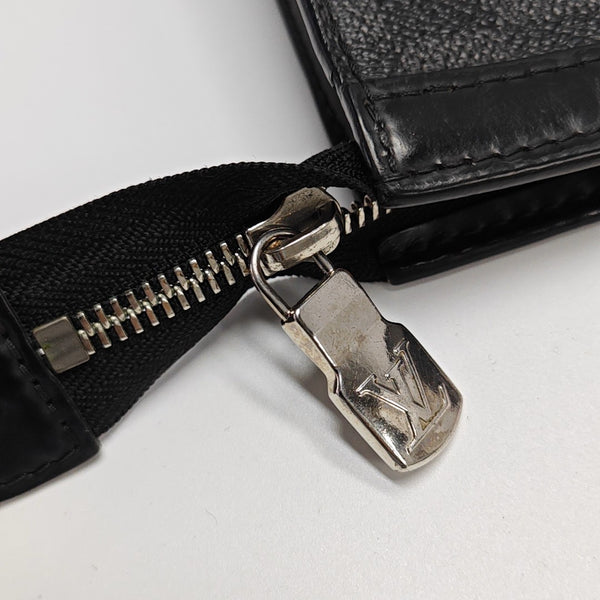 Pochette Voyag MM Monogram Coated Canvas Black