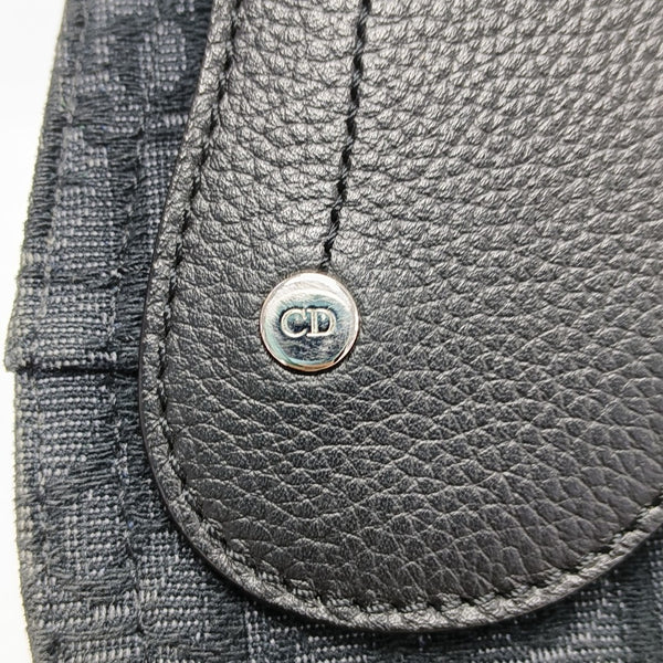 Saddle Small Oblique Canvas Black