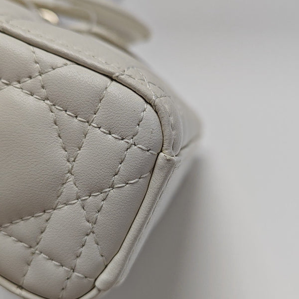 Lady D-Joy Medium Cannage Lambskin White