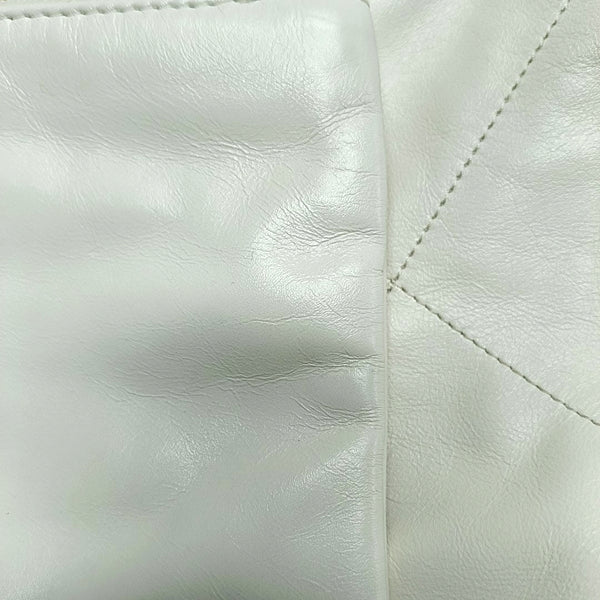 CHANEL 22 Small Quilted Calfskin White