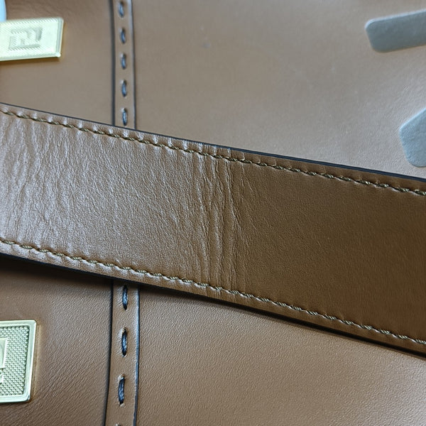 Sunshine Medium Calfskin Brown