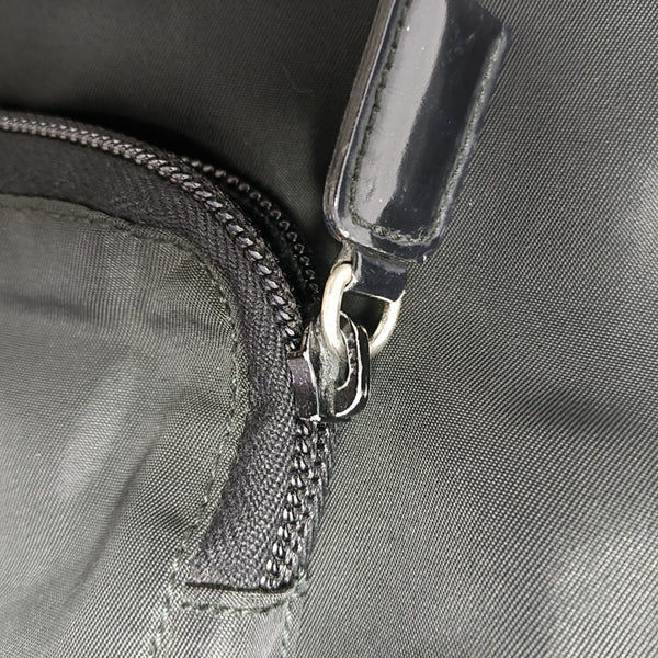 Vela Nylon Black
