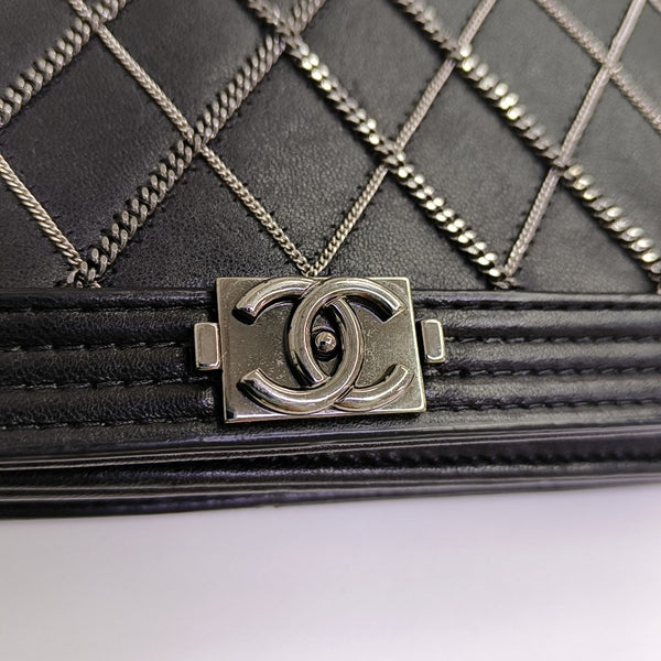 Quilted Calfskin Shoulder Bag Black