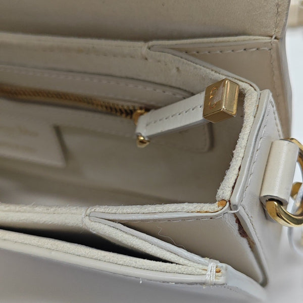 Bobby Medium Calfskin White