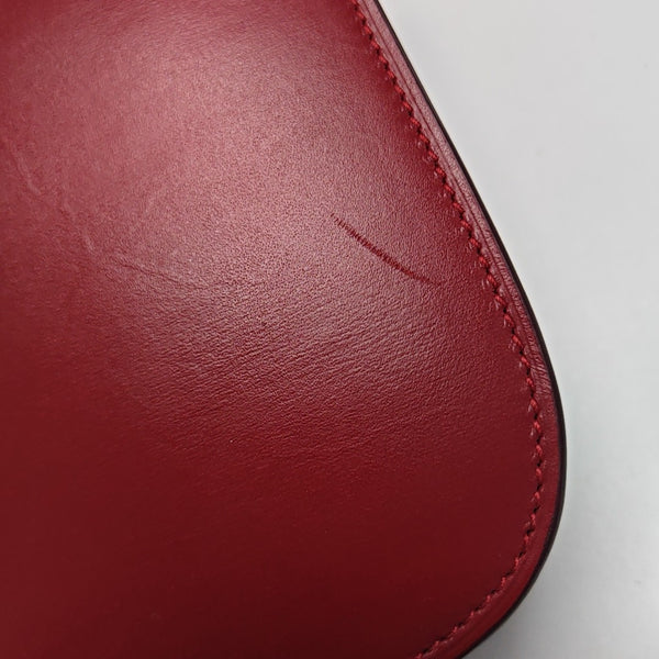 CLASSIC BOX Medium Calfskin Red