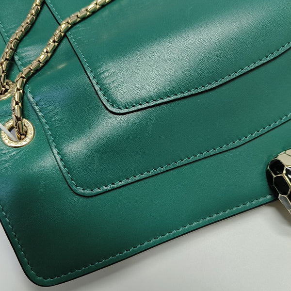 SERPENTI FOREVER Medium Quilted Calfskin Green
