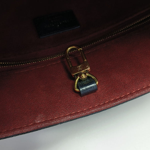ONTHEGO PM Calfskin Black