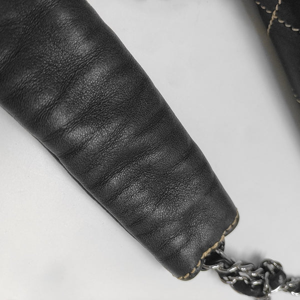 Quilted Lambskin Shoulder Bag Black