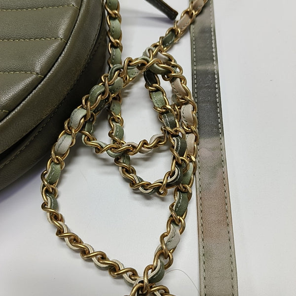Chevron Calfskin Shoulder Bag Green