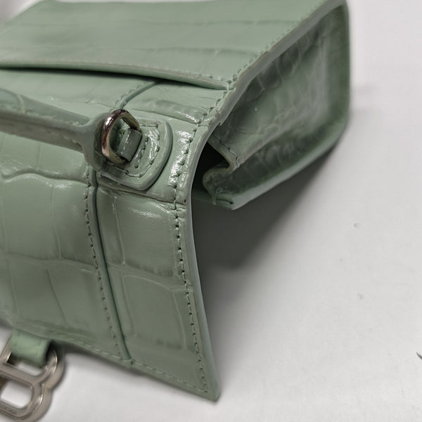 Hourglass Mini Calfskin Green