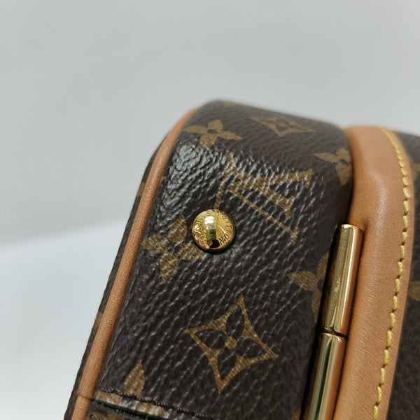 BOITE CHAPEAU PM Monogram Coated Canvas Brown
