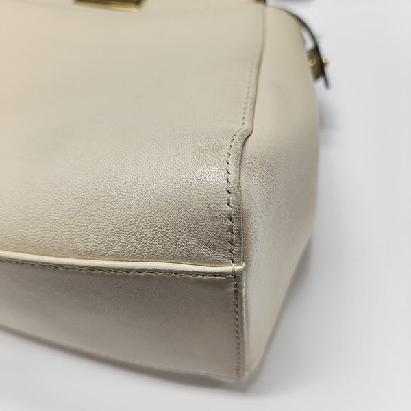 Peekaboo Mini Calfskin White