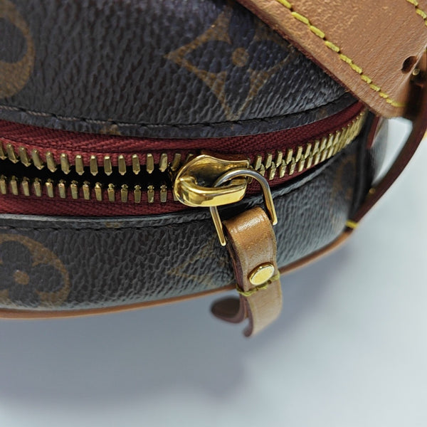 BOITE CHAPEAU PM Monogram Coated Canvas Brown