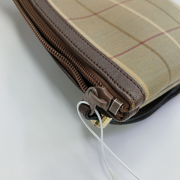 Canvas Clutch Green