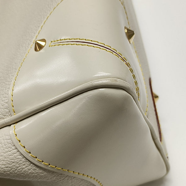 LE MAJESTUEUX Calfskin Beige