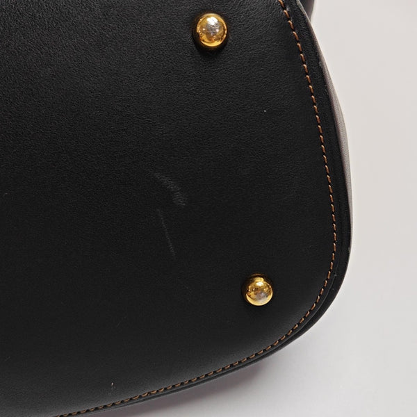 Anton Calfskin Black