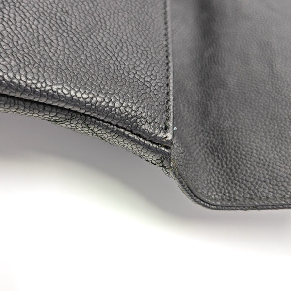 THREAD AROUND Quilted Grained Calfskin Black