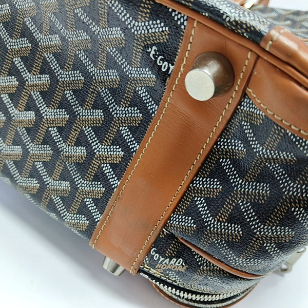 Authenticated pre-owned Ambassade Coated Canvas Black - Top Handle Bag at Looply