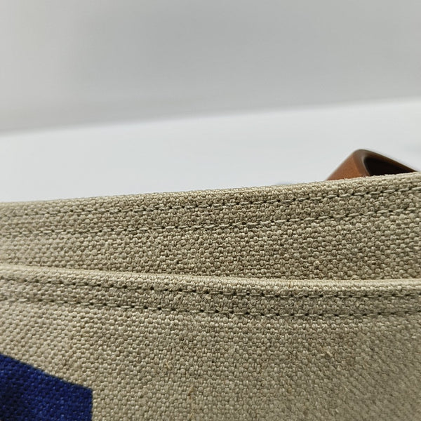 Canvas Blue