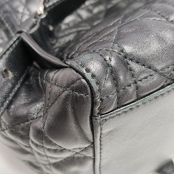 Cannage Calfskin Black