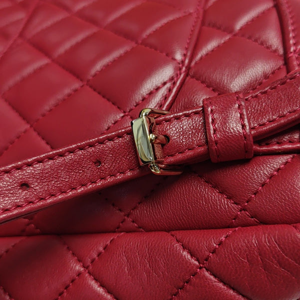 URBAN SPIRIT Small Quilted Lambskin Red
