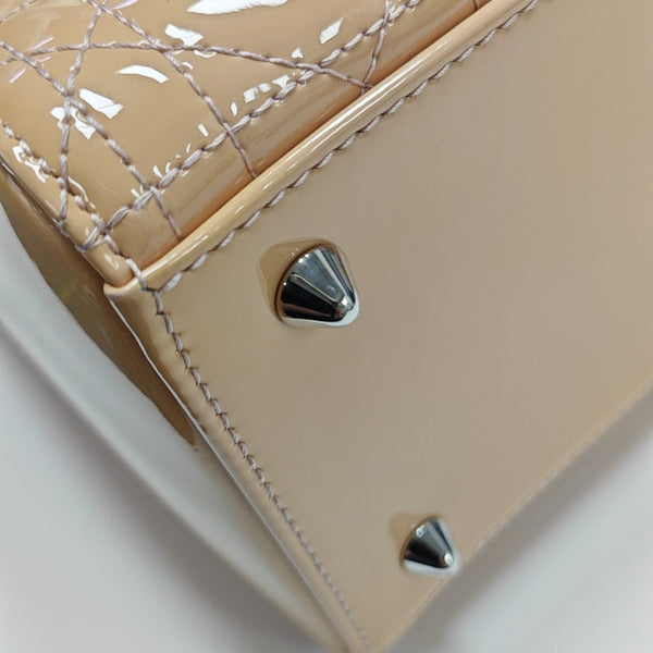Lady Dior Medium Cannage Patent Leather Beige