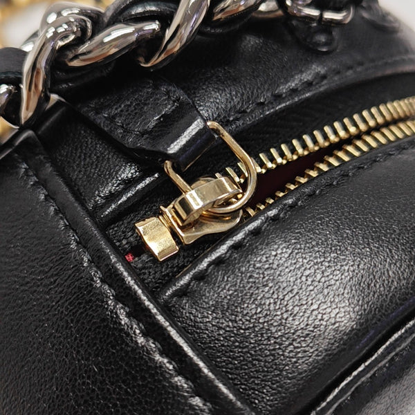 CHANEL 19 Small Quilted Lambskin Black