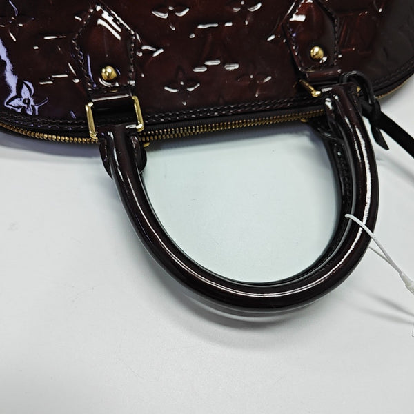 ALMA MM Patent Leather Red