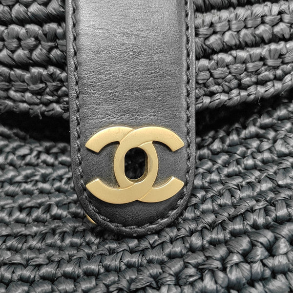 Special Material Shoulder Bag Black