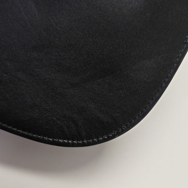 Bobby Medium Calfskin Black